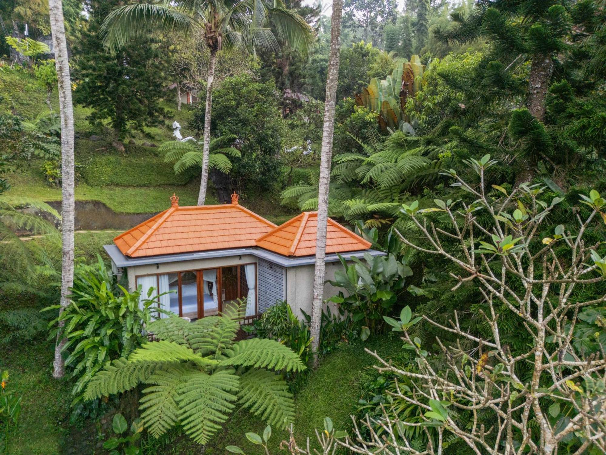 Tjendana Kanaka Jungle Resort Ubud Exterior photo