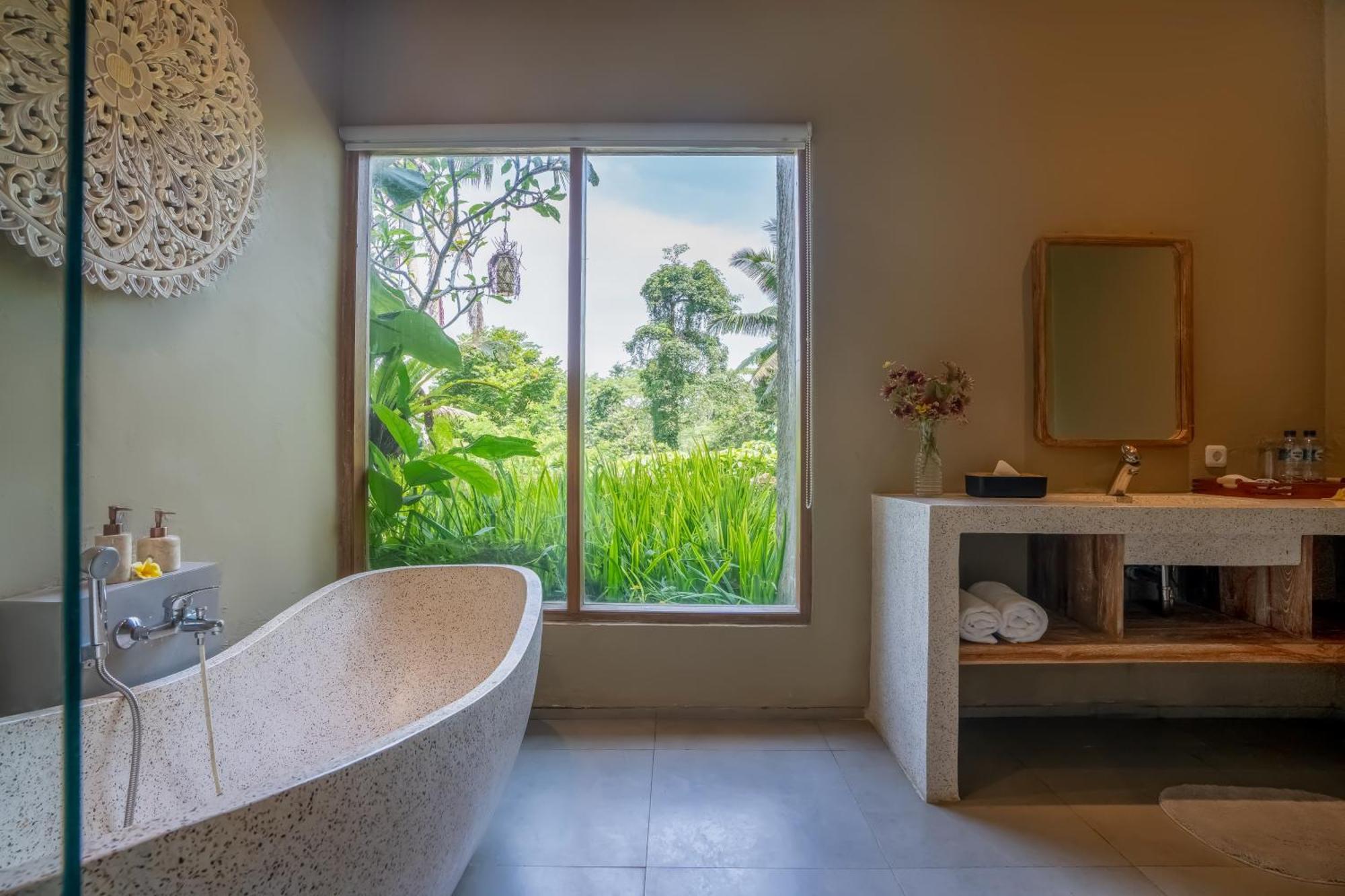 Tjendana Kanaka Jungle Resort Ubud Exterior photo